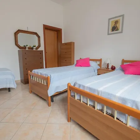 Marina 3 - Apartment Pineto